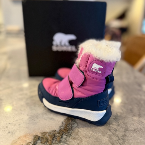 Sorel Girls “Whitney II” Snow Boots - Size 8 - Picture 4 of 6